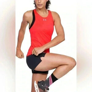 Under Armour NWT Women’s XS UA Qualifier HexDelta Pink Tank Top